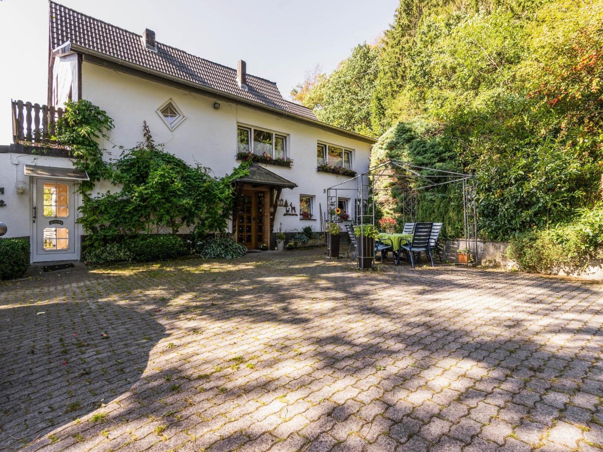 Cosy Apartment In Menkhausen Near The Ski Area Schmallenberg Bagian luar foto